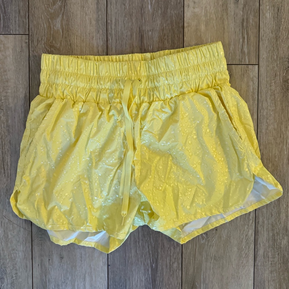 Zyia Shorts